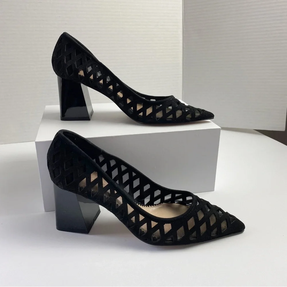 Black Geometric Mesh Pointed Toe Block Heel Pumps - Picture 3 of 9